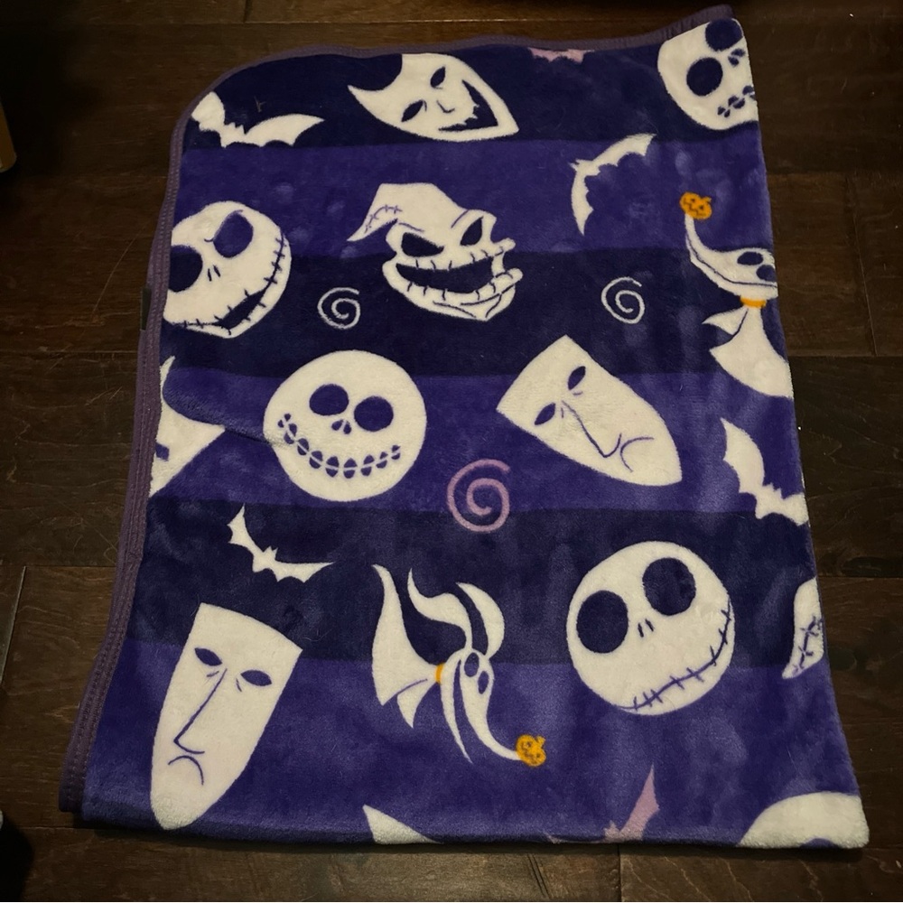 Disney Nightmare Before Christmas Lock Shock & Jack Barrel Oogie Boogie Blanket